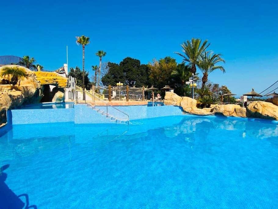 Canario - Imperial Park - Sea View, 6 Pools, Terrace Calpe